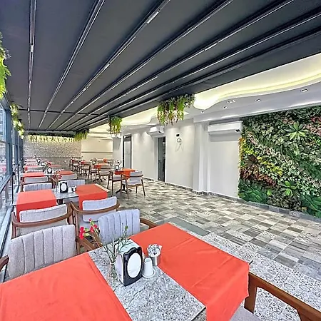 Bloomtalya Hotel 3*