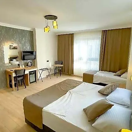 Hotel Bloomtalya